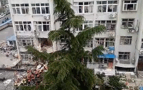 突發(fā)！青島一居民樓發(fā)生爆燃！已造1人死亡，7人受傷！3公里外有震感…